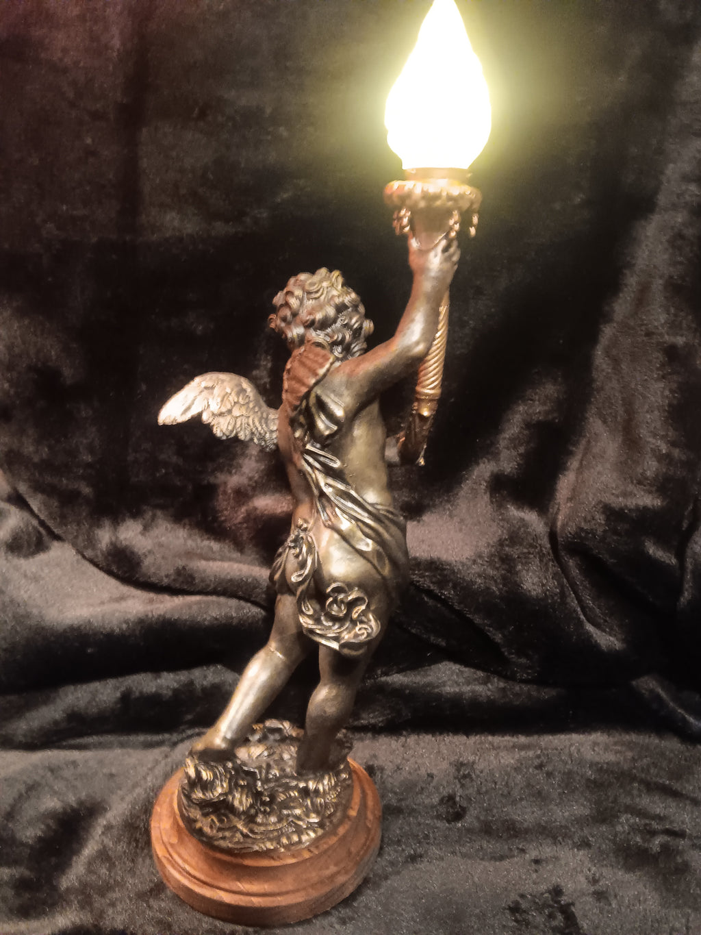 Titanic Lighted 13-Inch Grand Staircase Cherub — Aft