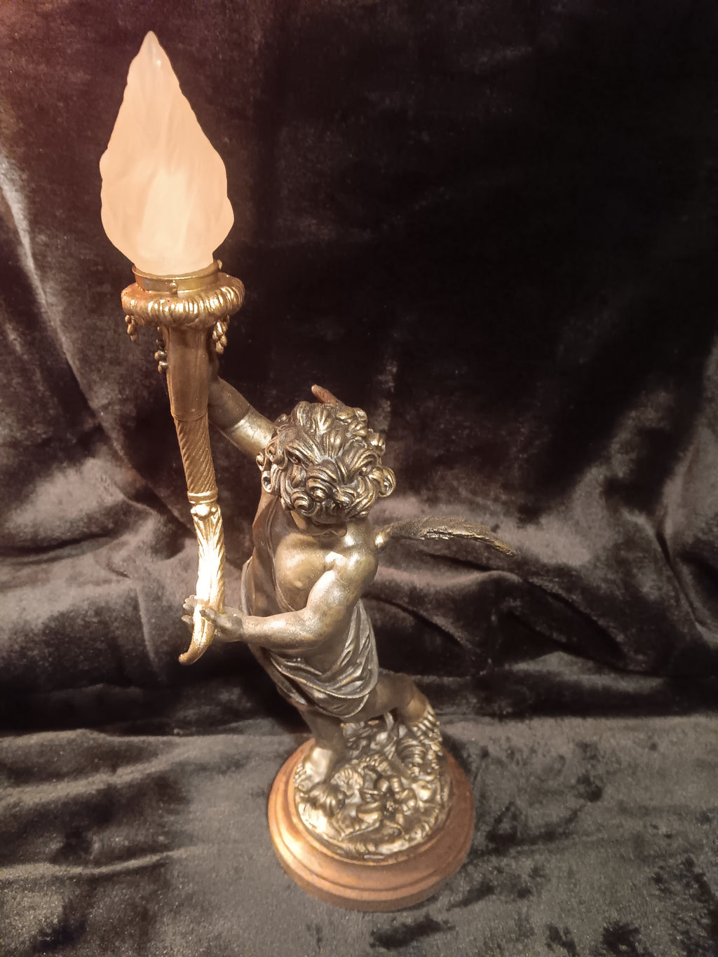 Titanic Lighted 13-Inch Grand Staircase Cherub — Aft