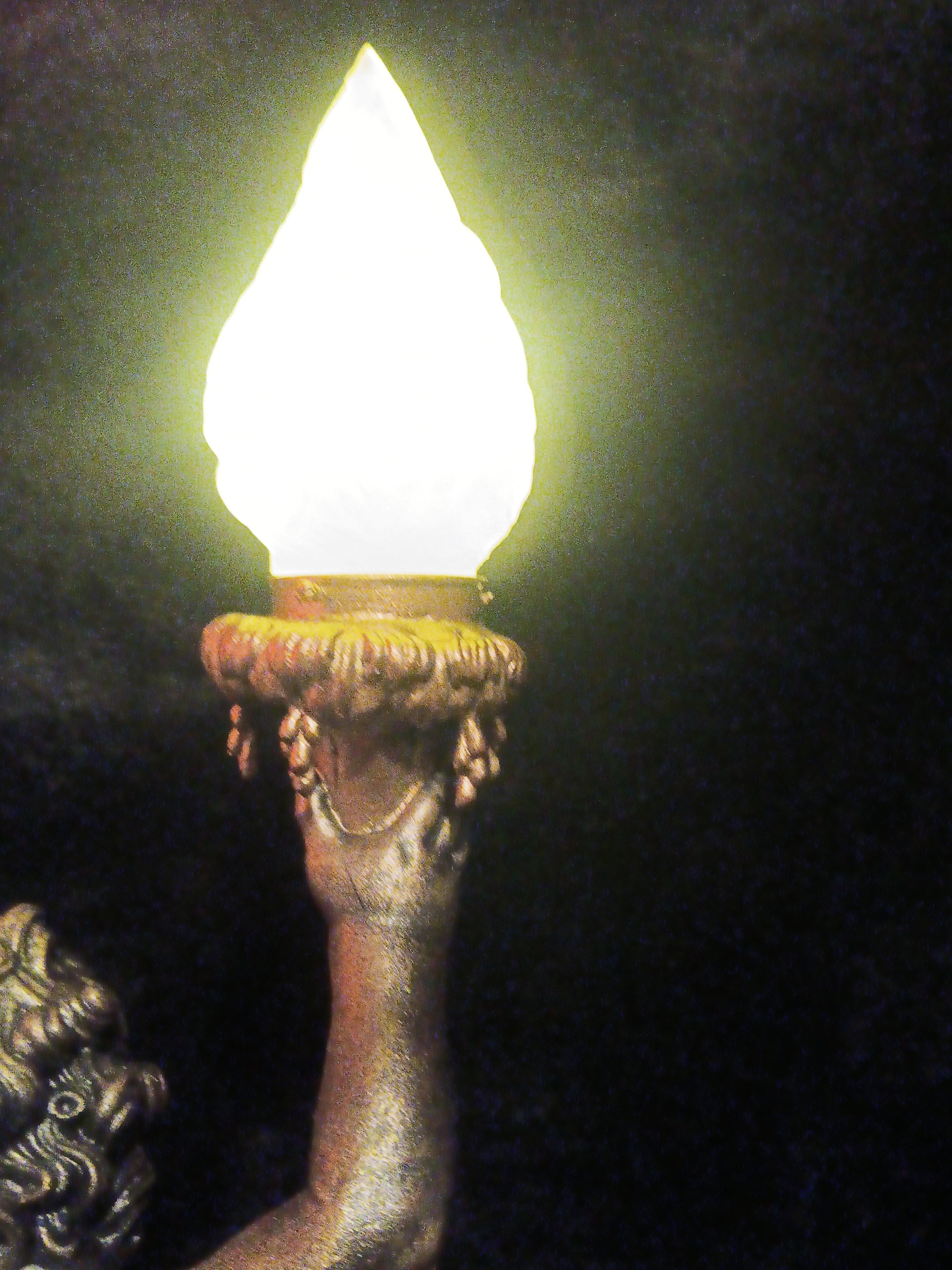 Titanic Lighted 13-Inch Grand Staircase Cherub — Aft